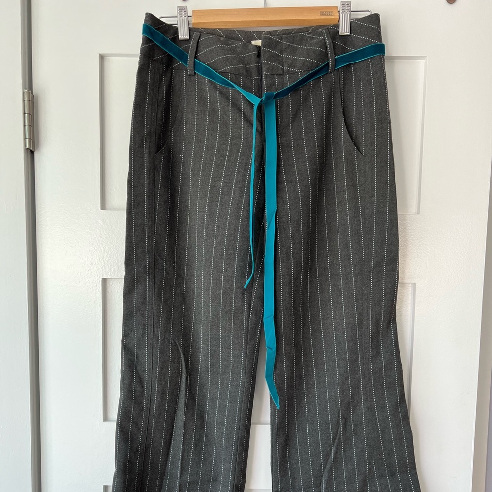 (Ruth) Women Dressy Pants in Grey Size 4